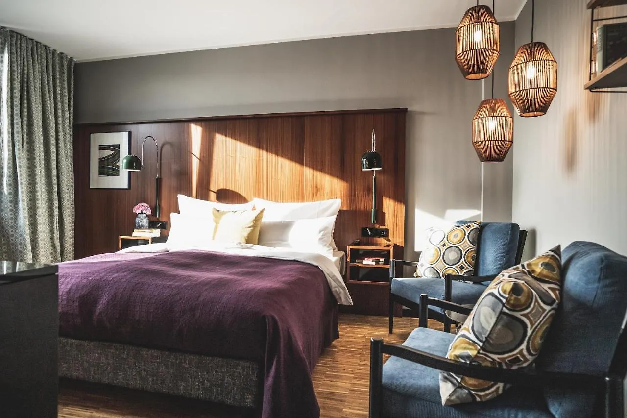 Henri Hotel Duesseldorf Downtown Germany